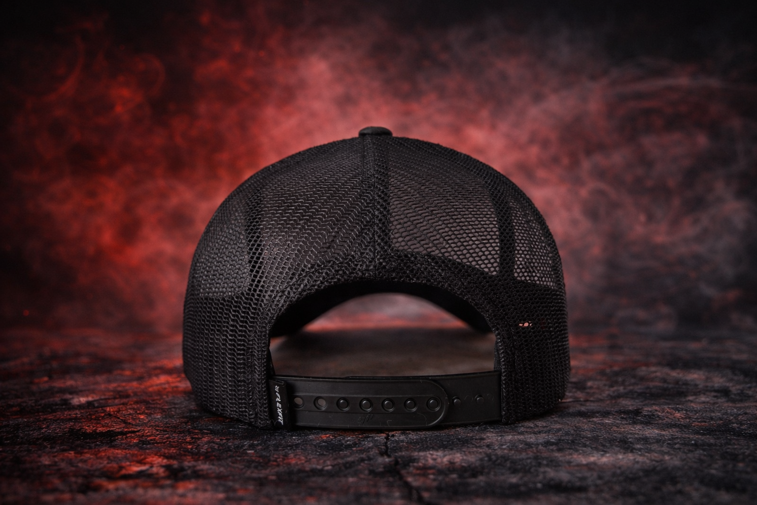 BLACK/CRIMSON Mountain High Trucker