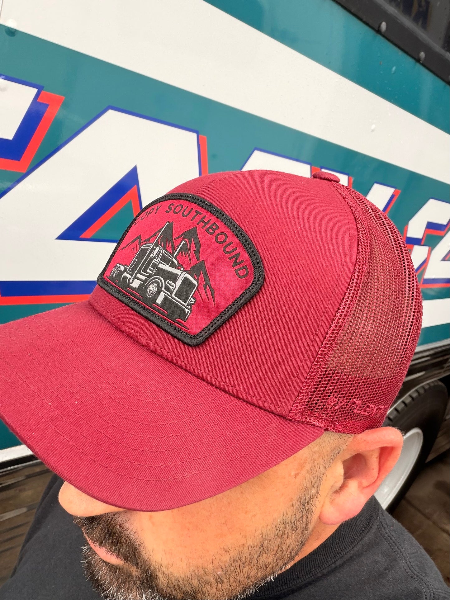 MOUNTAIN HIGH TRUCKER CAP - CRIMSON